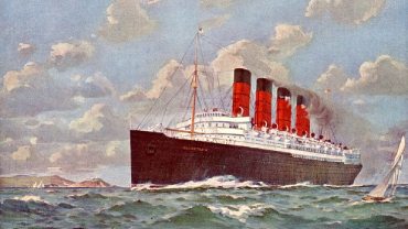 RMS Mauretania steamship at sea
